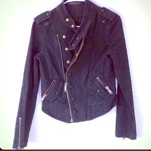 ❄️SALE❄️ Like new GUESS black jean moto jacket